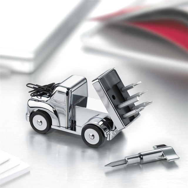 TROIKA P/Clip holder and tool set pick-up truck