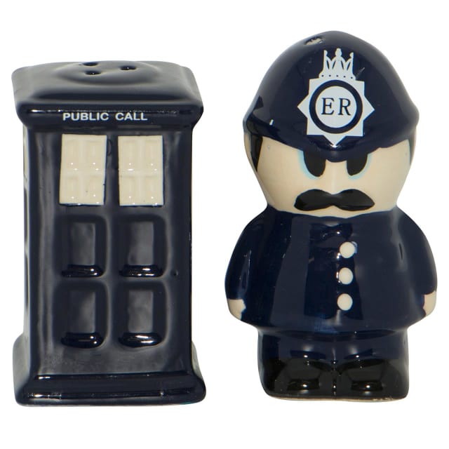 DAKOTA POLICE SALT & PEPPER 2PC