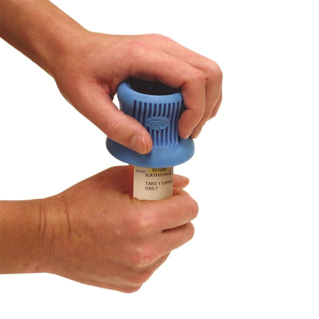 JOKARI 25022 MAGNIFYING MED CAP REMOVER