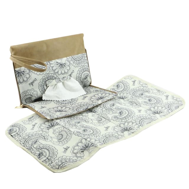 ISOKI WINDSOR CHANGE MAT CLUTCH LATTE