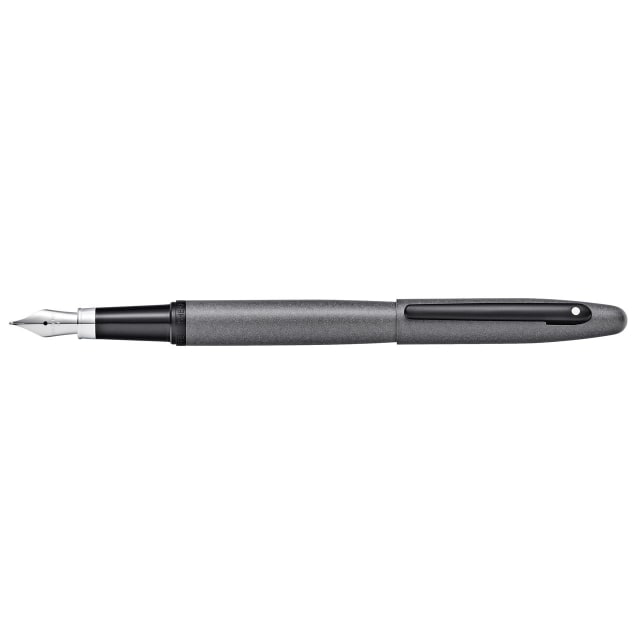 SHEAFFER VFM Excessive Red/Chrome Rollerball Pen Hang Sell