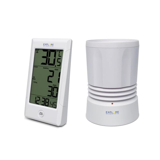 BRESSER Rain Guage with Indoor/Outdoor Temperature