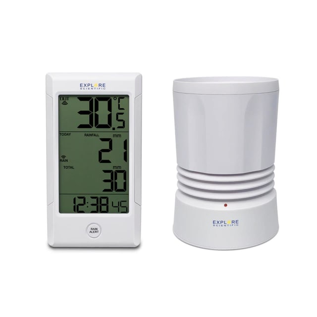 BRESSER Rain Guage with Indoor/Outdoor Temperature