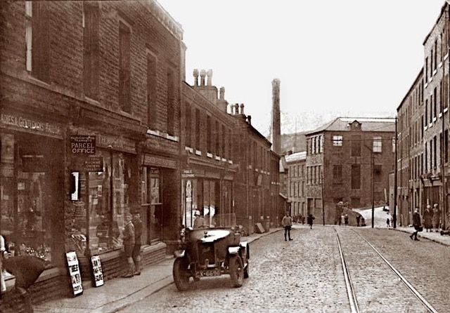 8 Atack Jowett in Luddenden Foot 1927.jpeg