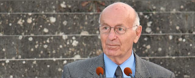 Το Harvard τίμησε τον εκλιπόντα καθηγητή Δημήτριο Τριχόπουλο