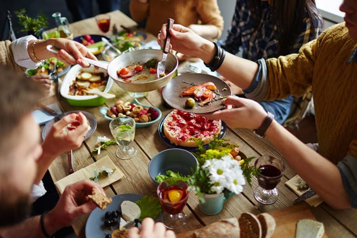 share the meal with
