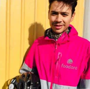 What Is It Like To Work As A Delivery Driver A Foodora Rider Answers Appjobs Blog