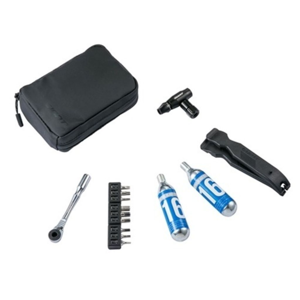 Giant Quick Fix Combo Kit with CO2 Inflator
