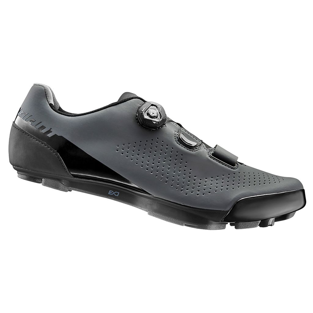 Giant bolt store road shoes