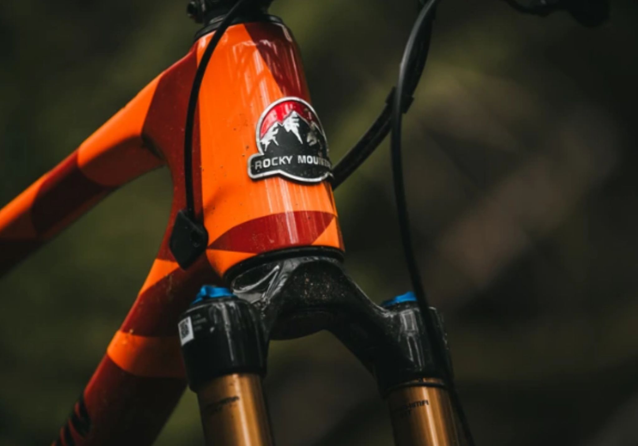 Rocky Mountain Element Alloy 10 2022 - Black -ShopE-Moto Shop