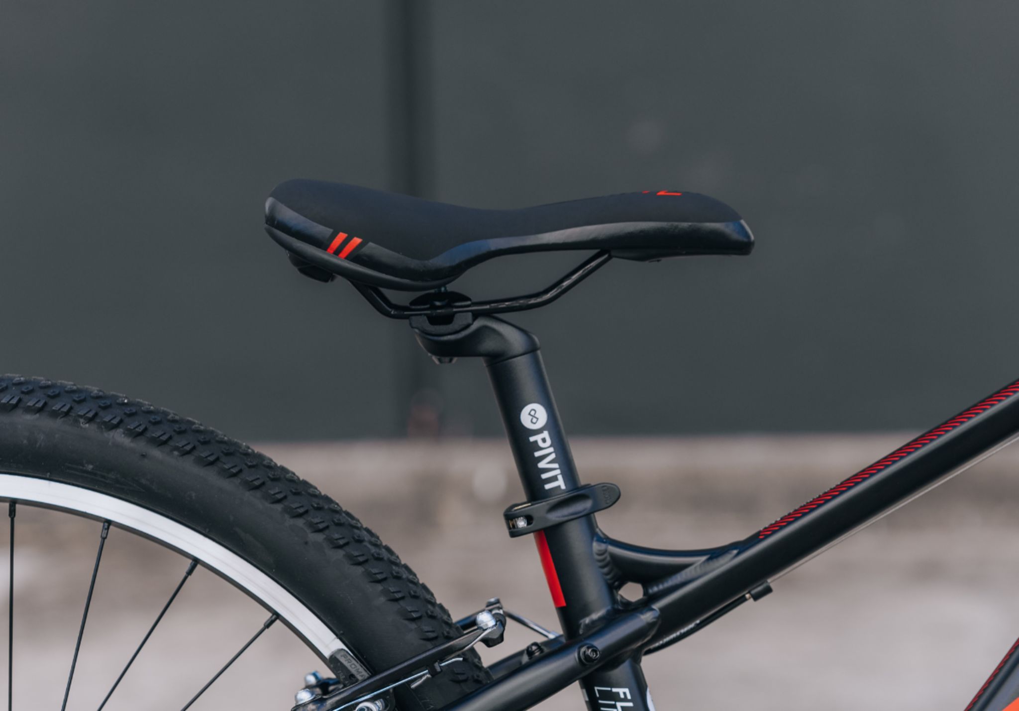 Haro Flightline One R 26 Black/Red-40