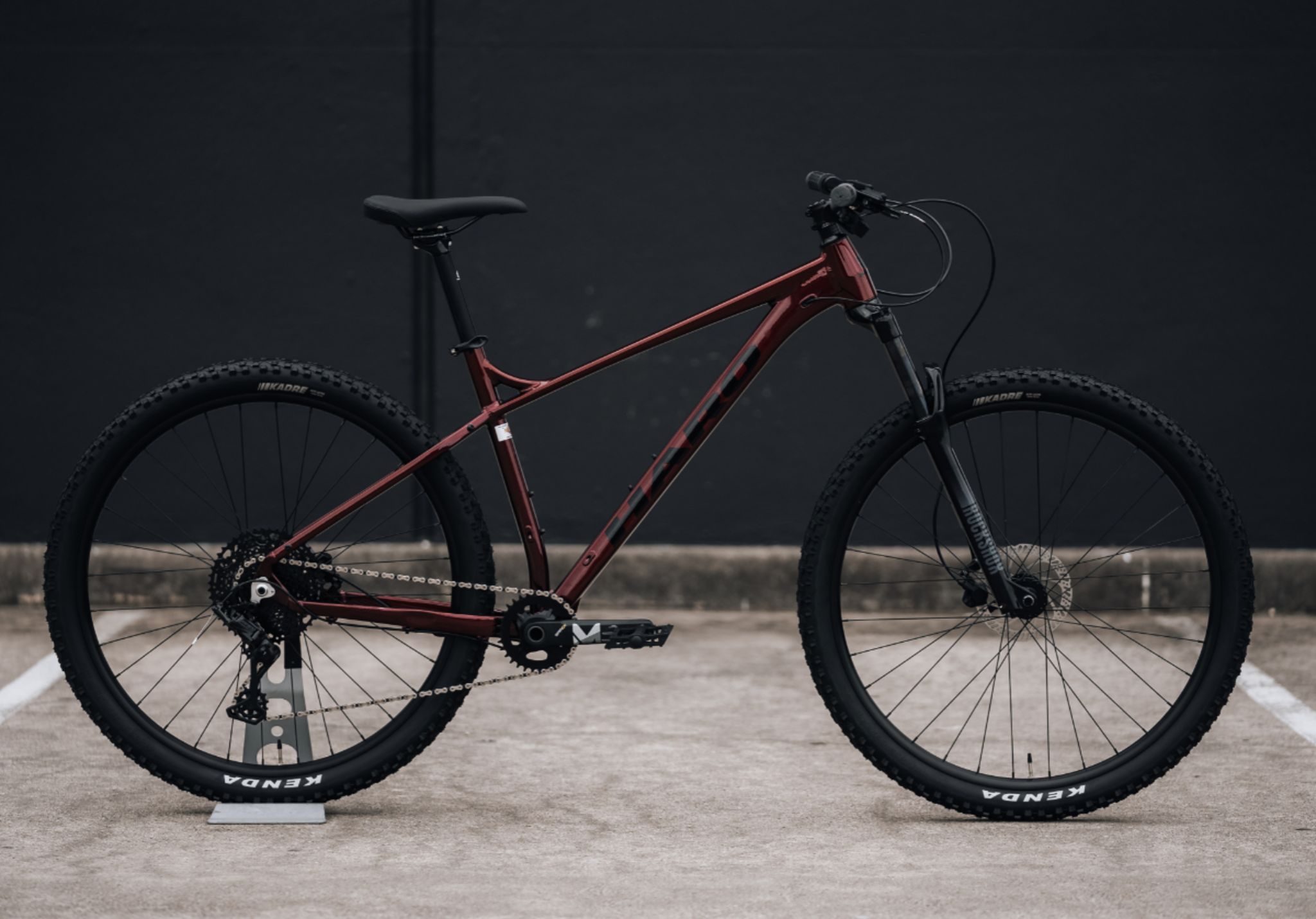 Haro Double Peak Comp 2023 Cherry Cola-15