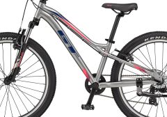 GT Stomper Prime 7 Speed 24" Kids Bike - Silver