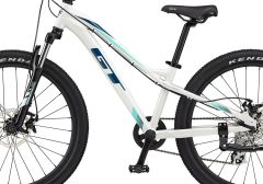 GT Stomper Ace 8 Speed 24" Kids Bike - White