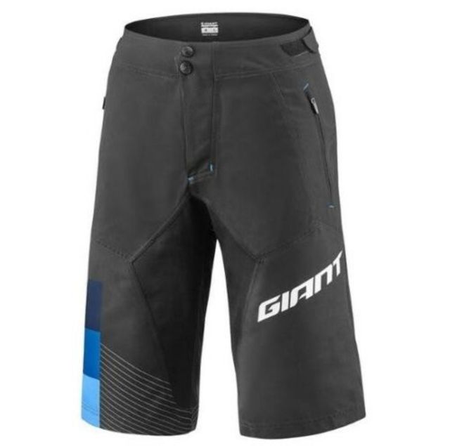 Giant Clutch Shorts - Black/Blue
