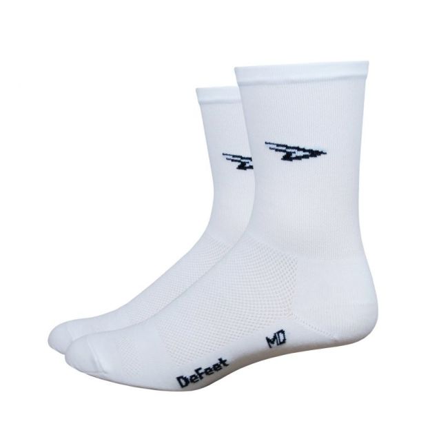 Defeet Aireator 5" High Top Socks - White