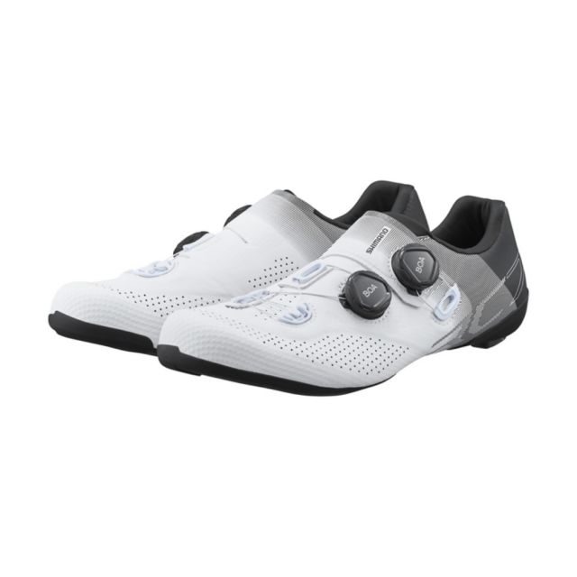 Shimano RC702 Road Shoes 45E - White | Ivanhoe Cycles