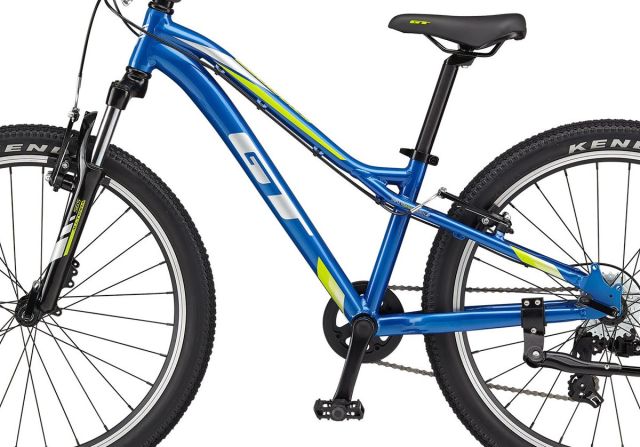 youth gt stomper 24 bike