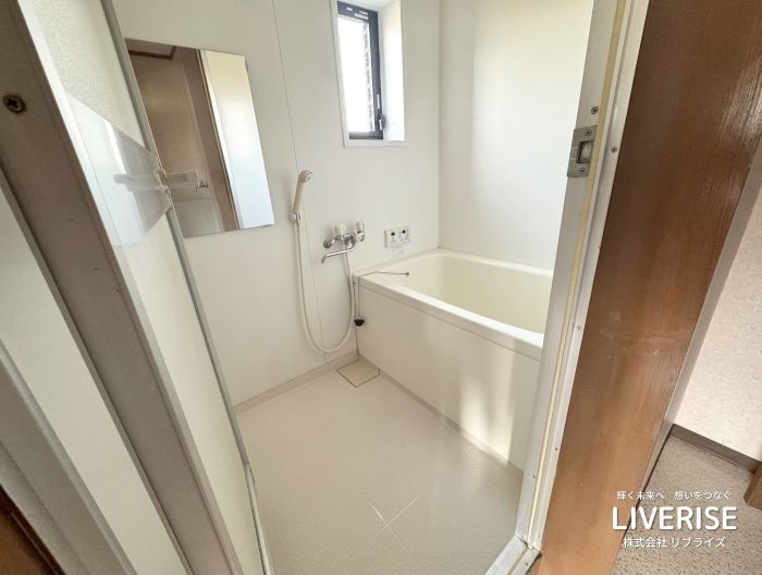 古河市東牛谷 メゾネット 駐車2台付7枚目古河市の不動産・土地・戸建・マンション・賃貸・売却査定・リブライズ