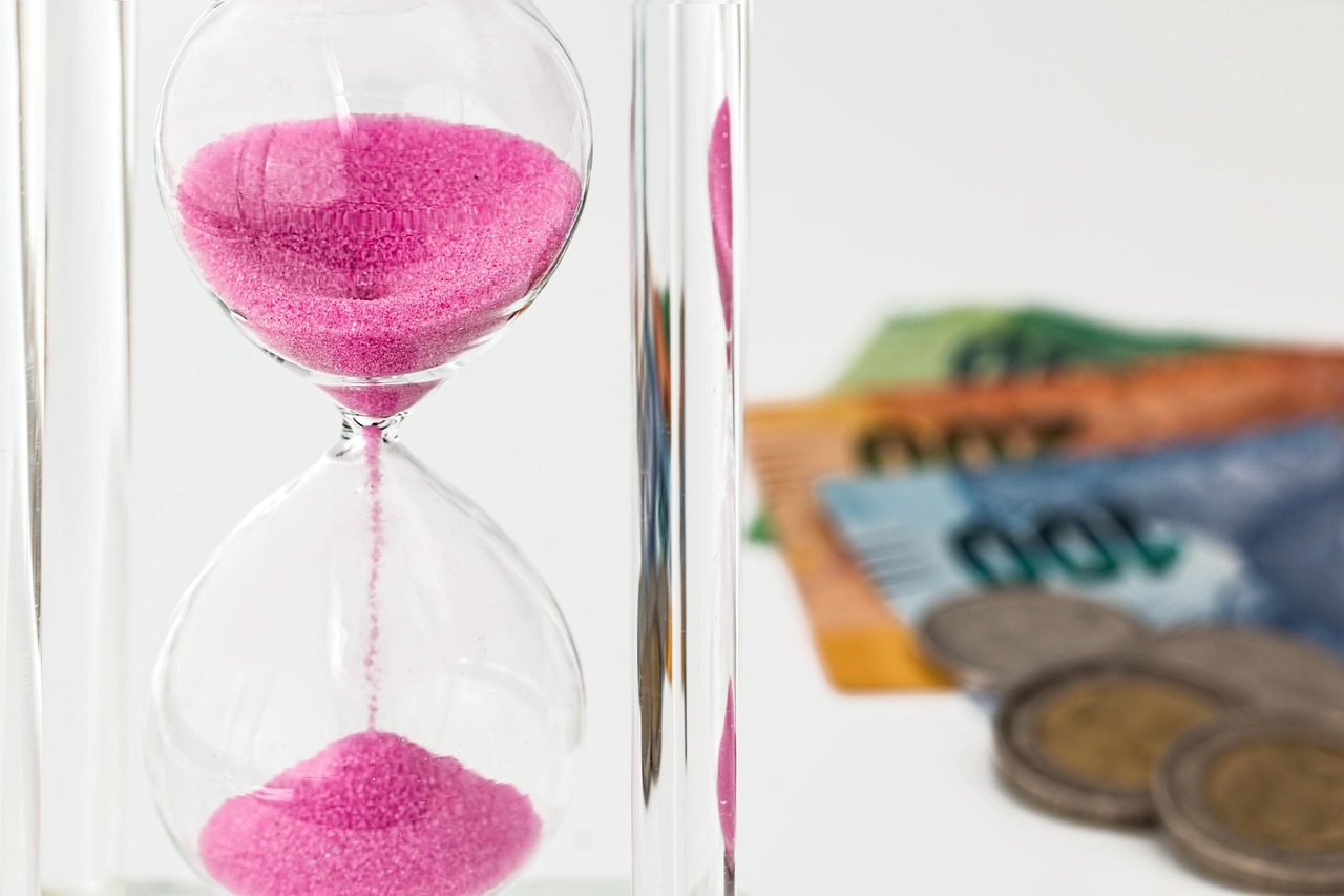 Beyond Tomorrow’s Dinner: The Economic Wisdom of Investing in Long-Term Survival Food