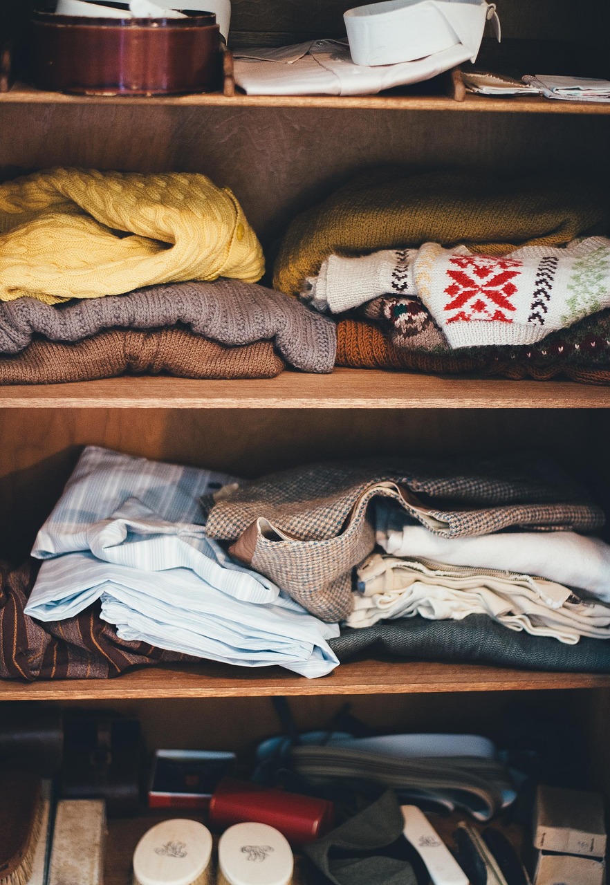 IKEA Tips for Blanket Storage and Organization