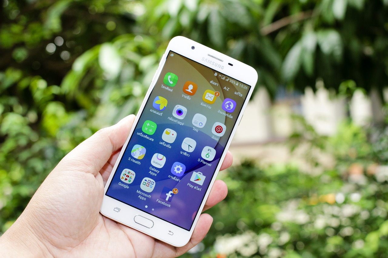 Samsung Phone Division Could Face First-Ever Loss as AI Drives Memory Costs Higher