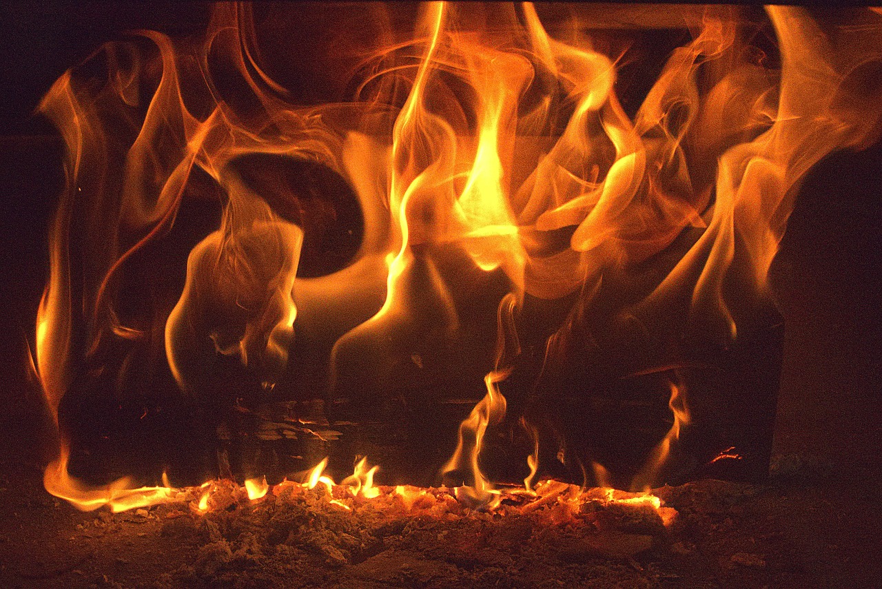 How Texas Chimney LLC Ensures Your Fireplace is Safe and Efficient