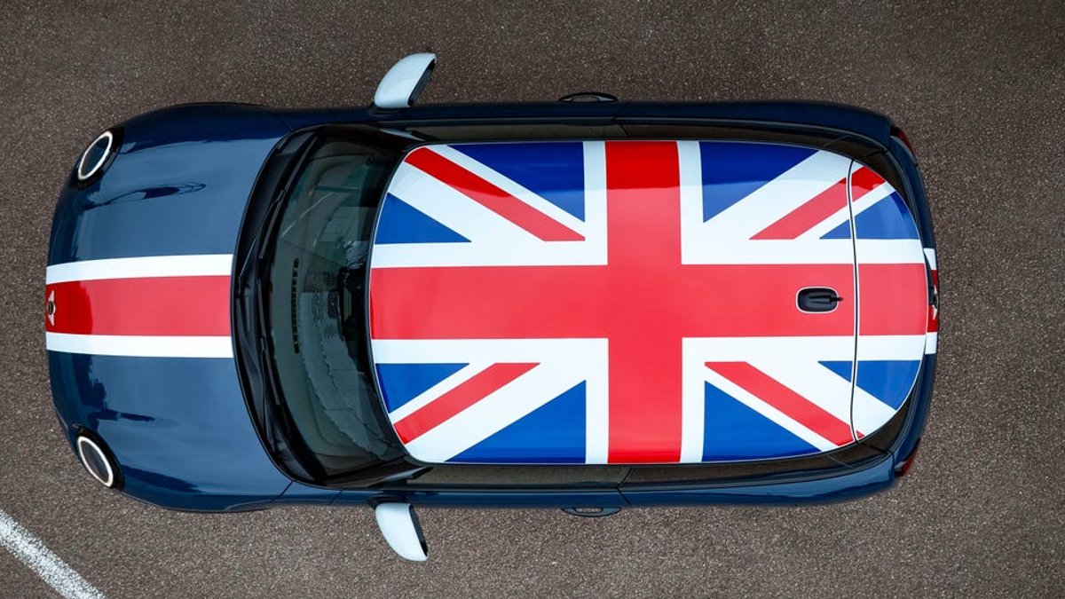 Mini Cooper EV may switch to rear-wheel drive Mini Cooper EV may switch to rear-wheel drive - mini cooper ev