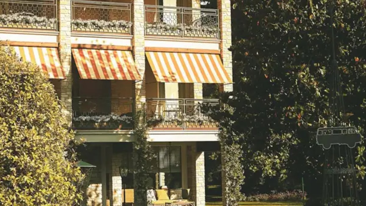 Hermitage secret hidden in Forte dei Marmi garden - hermitage hotel