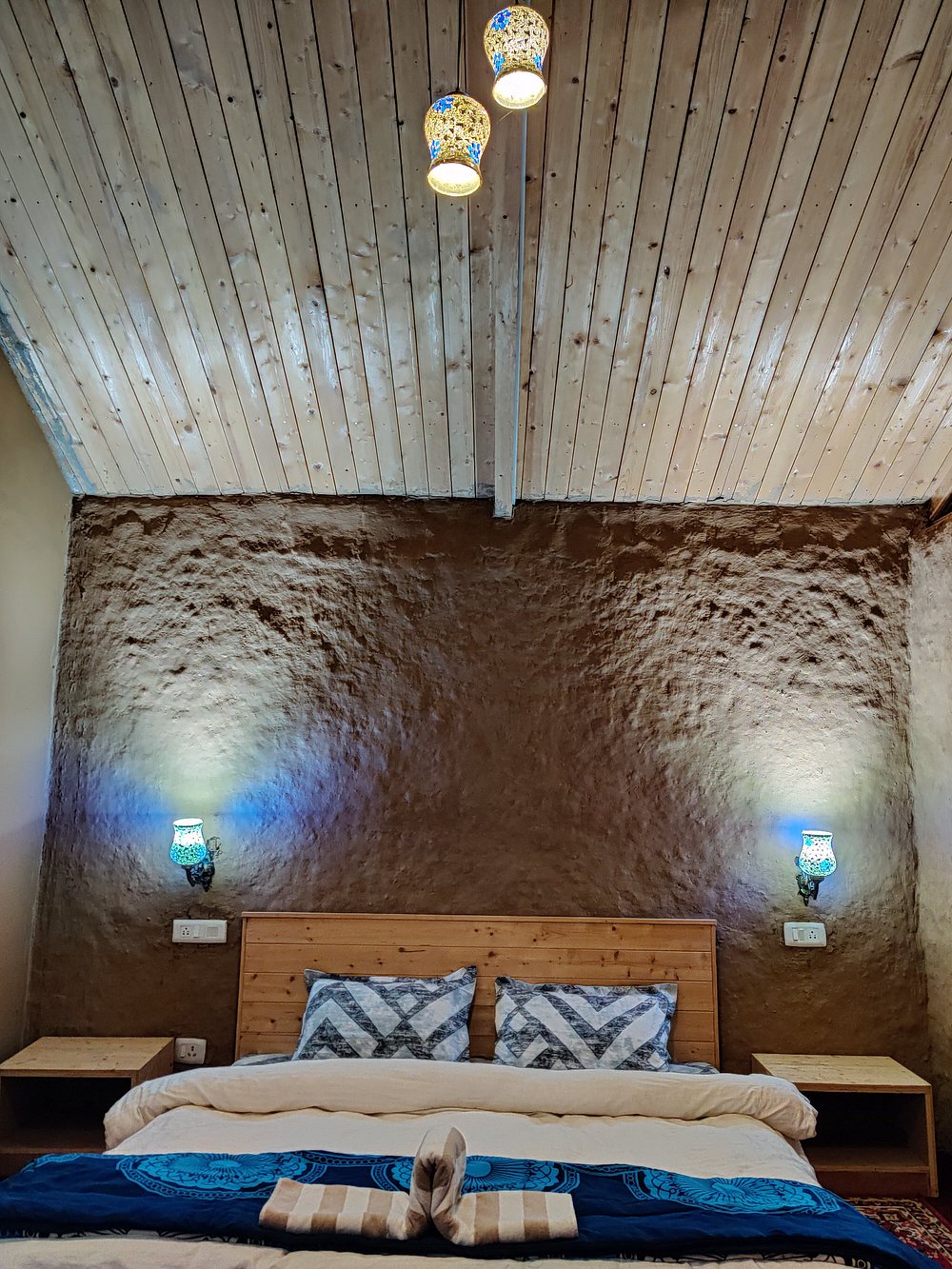 Room Suite 8