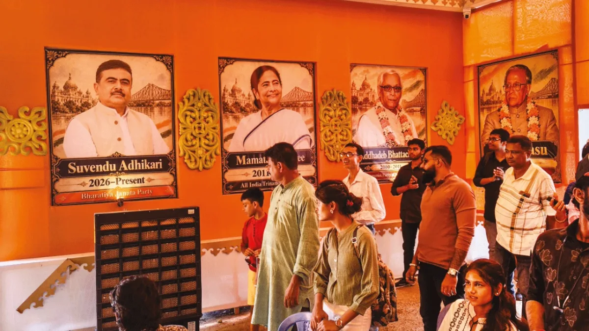 পশ্চিমবঙ্গ বিধানসভা থিম: মেদিনীপুর রাজাবাজার পুজো মণ্ডপে রাজ্যের ৯ জন মুখ্যমন্ত্রী