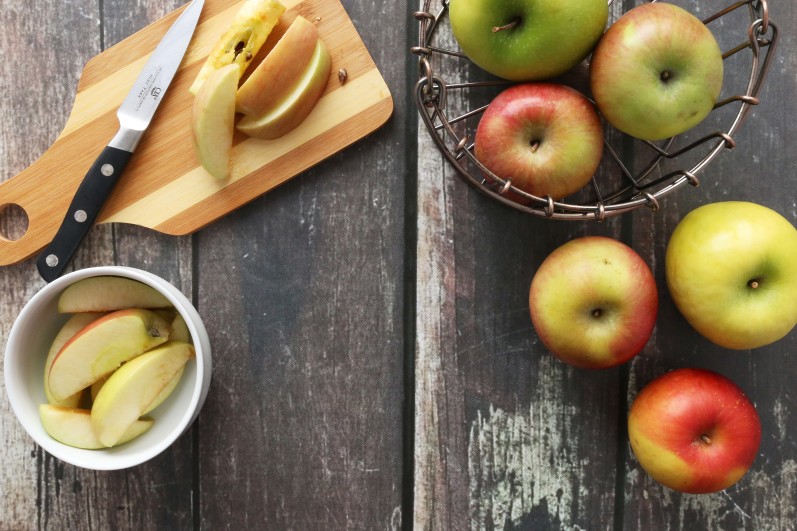 How to Freeze Apples - SimplyCanning