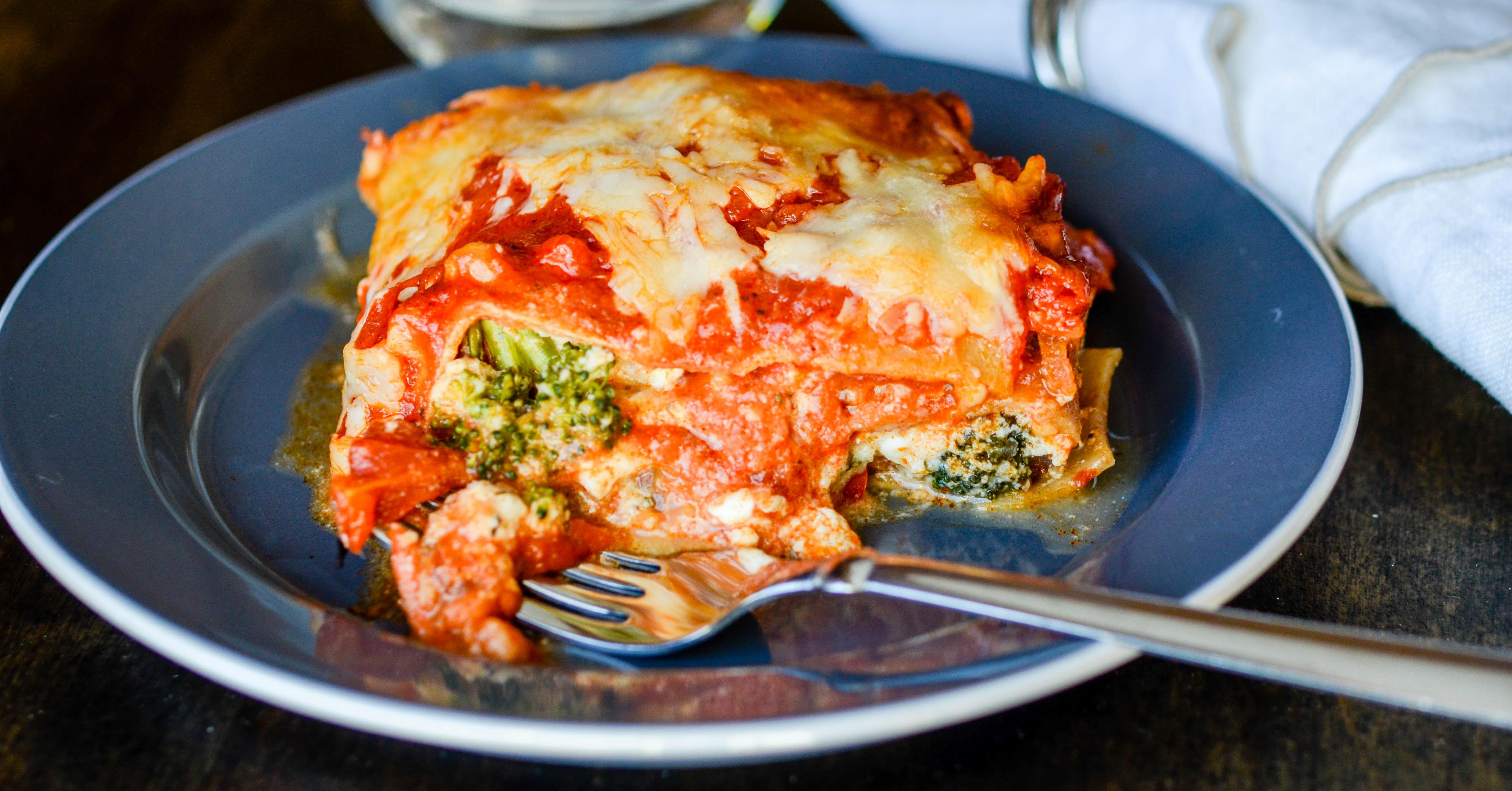 Instant Pot Cheesy Vegetarian Veggie Lasagna - Dump and Go Dinner ...