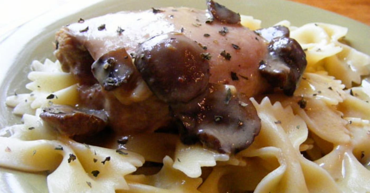 Instant Pot Creamy Chicken with Mushrooms - Dump and Go Dinner