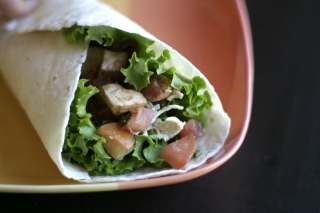 Balsamic Tomato and Mozzarella Chicken Wraps