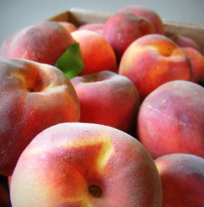 How to Freeze Fresh Peaches