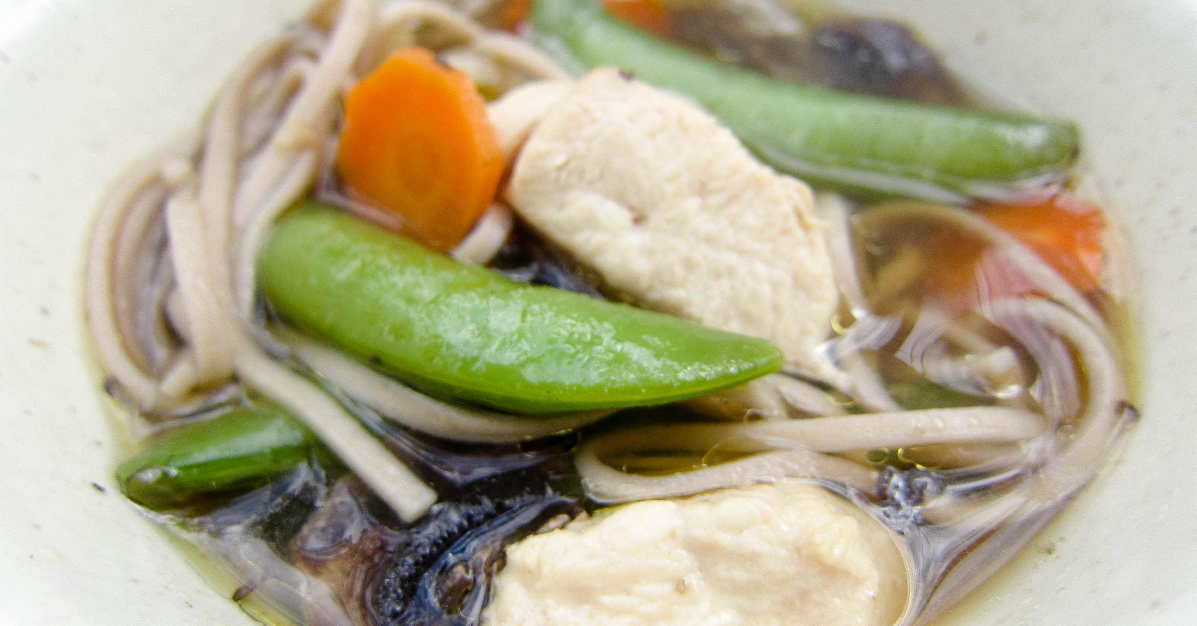 Better Than the Freezer Aisle: Slow Cooker Mock Annie Chun's Asian Chicken and Noodle Bowls - Lunch 