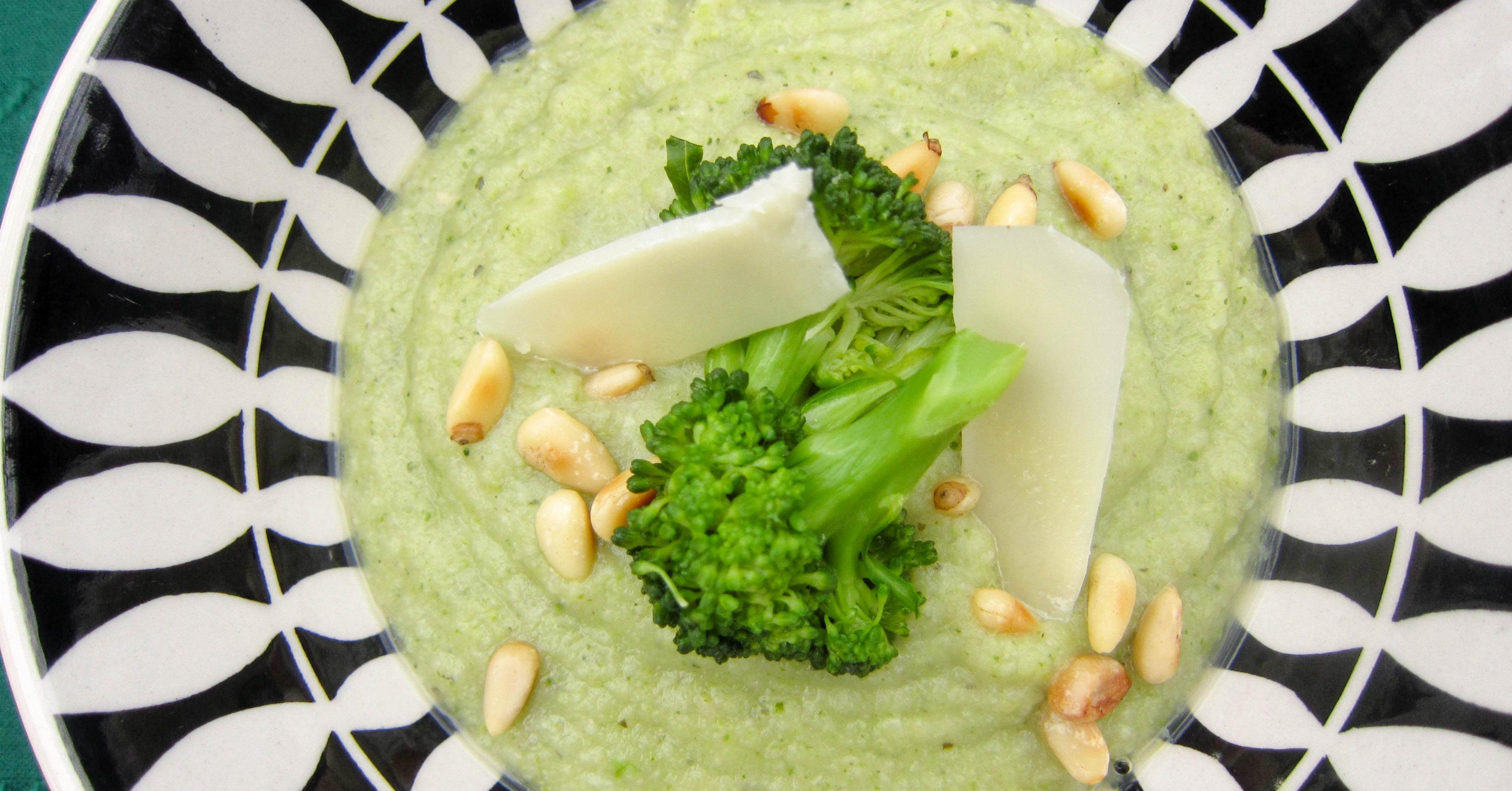 Clean Eating Broccoli Soup - Lunch Version | Once A Month Meals
