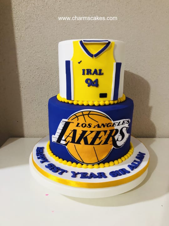 Custom Cake Lakers Charm S Cakes And Cupcakes