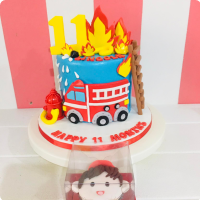 Lincoln's Fire Truck Fireman Custom Cake