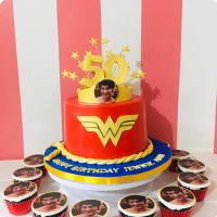 Jennie 50th Wonder Woman Custom Cake