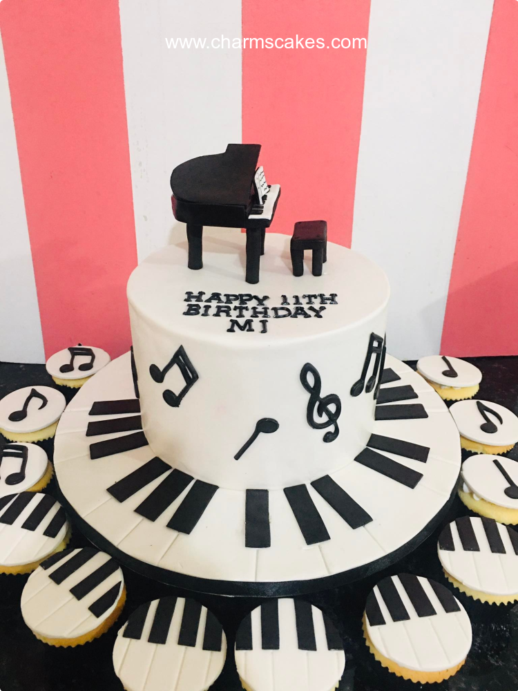 Piano Music Custom Cake