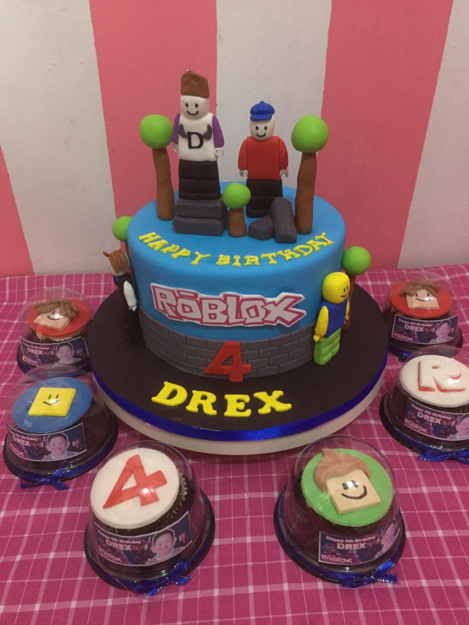 Custom Cake Roblox Drex Charm s Cakes and Cupcakes