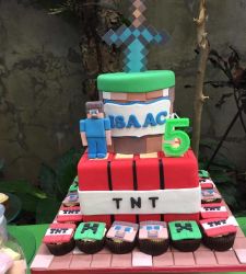 Roblox And Minecraft Cake