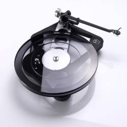 Rega Planar 8 Turntable