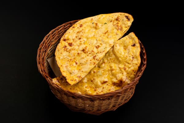 Missi Roti (besan ki roti)