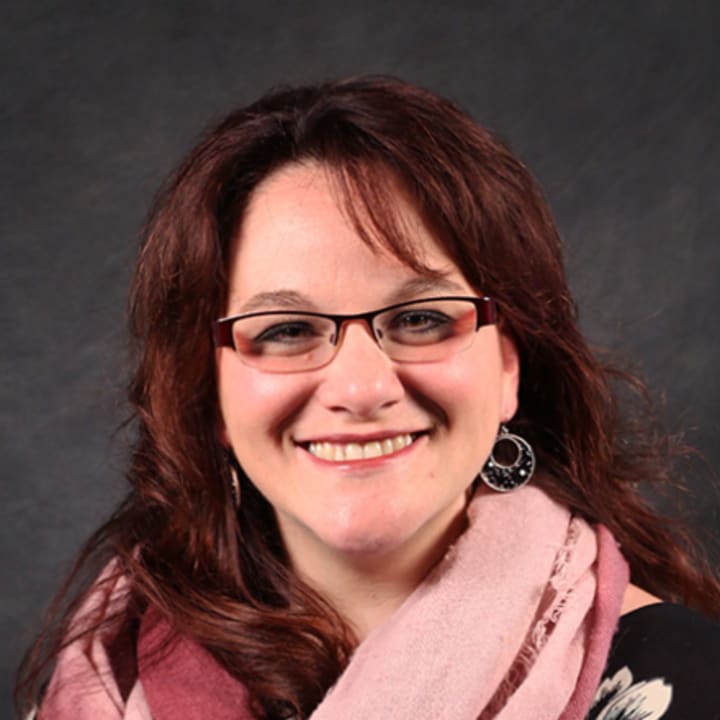 Portrait of Carrie Thompson