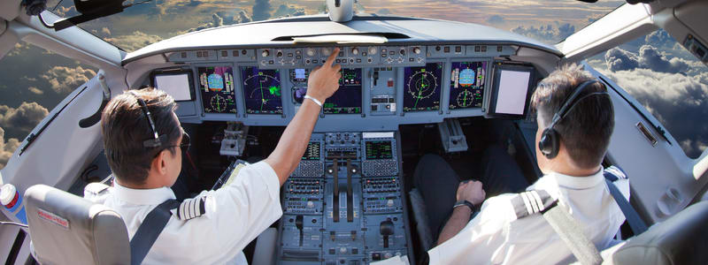 Is Pilot A Good Career? 8 Benefits of a Commercial Pilot Career