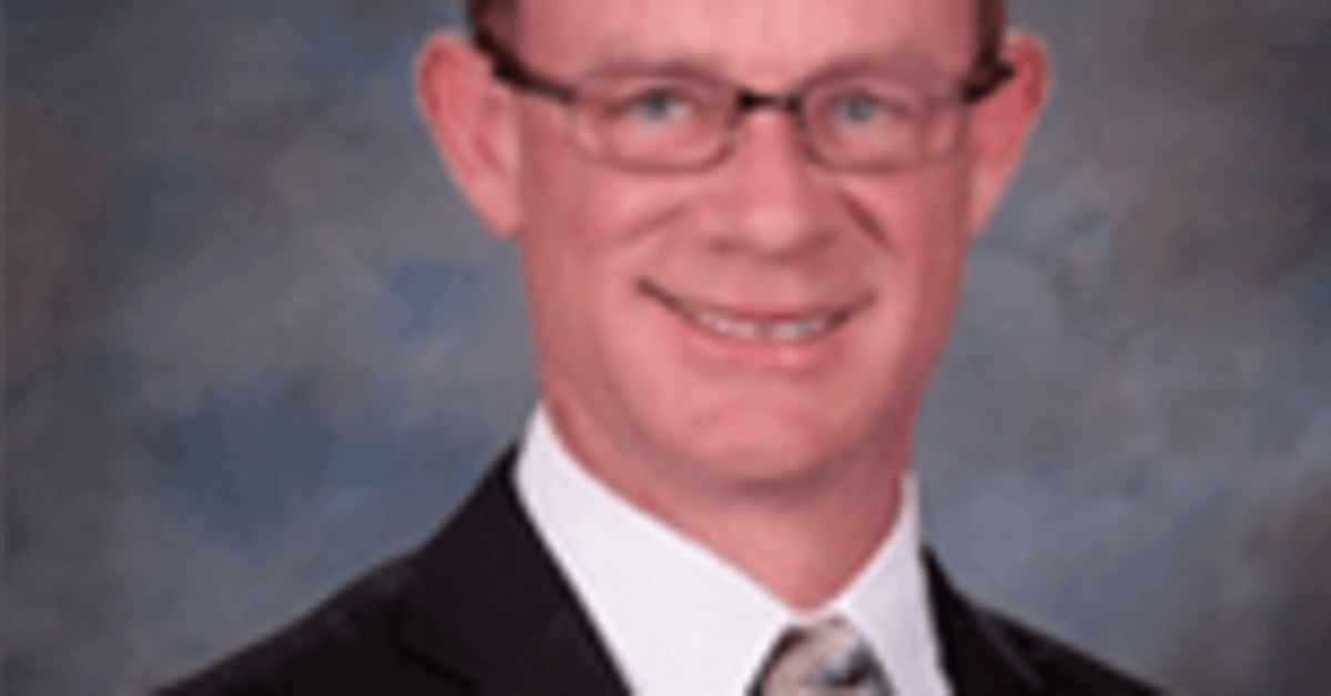 Leveraging Your Alumni Network | Networking After Graduation