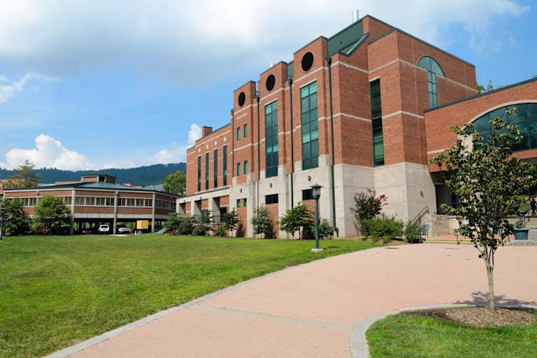 Best Master’s in Information Technology Online